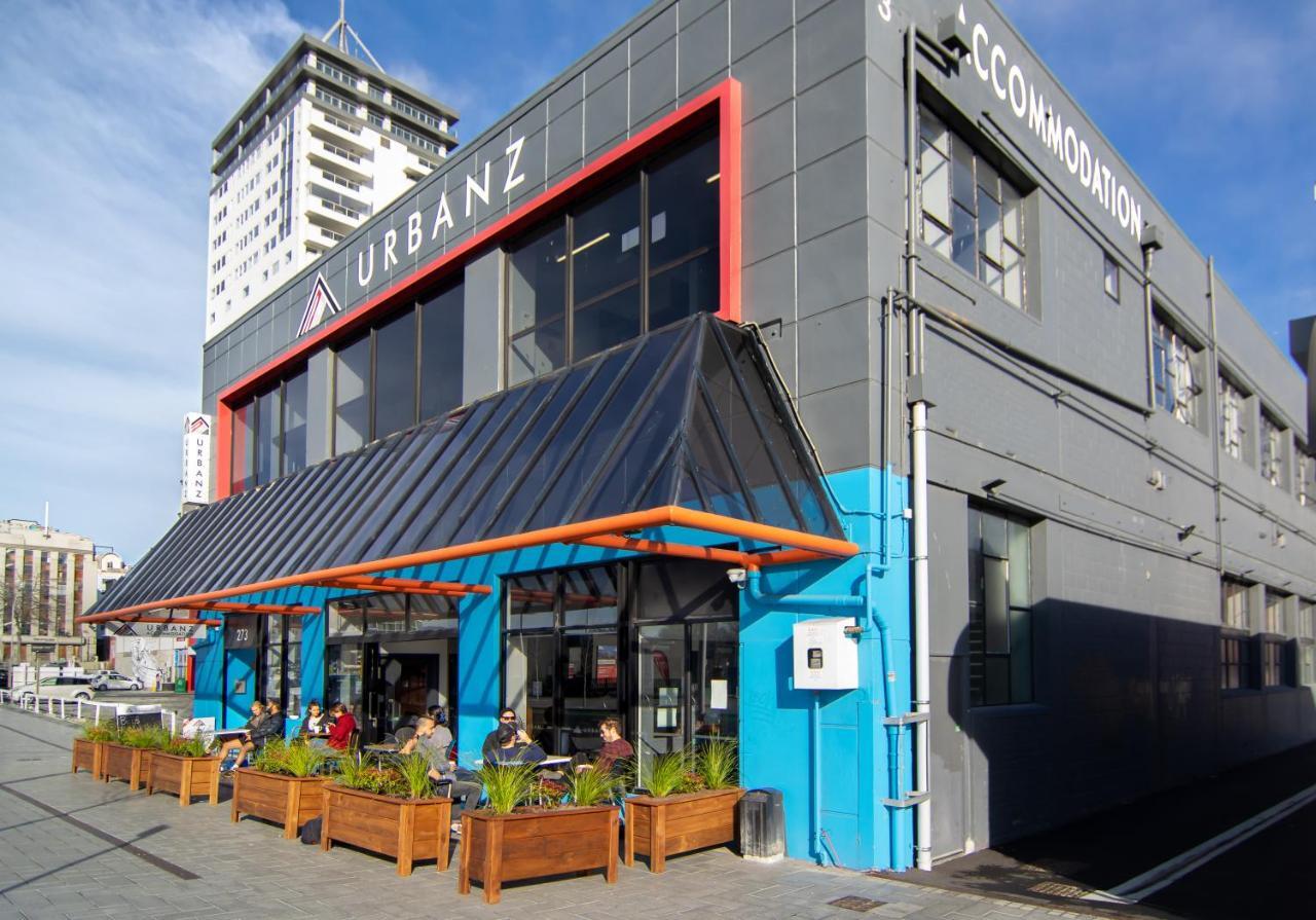Urbanz Hostel Christchurch Buitenkant foto The Commons, 2016